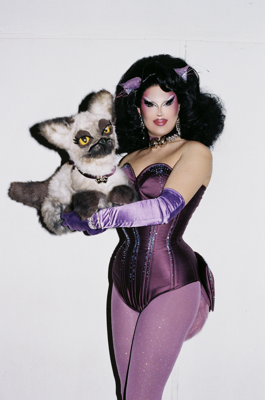 la bella vampi música