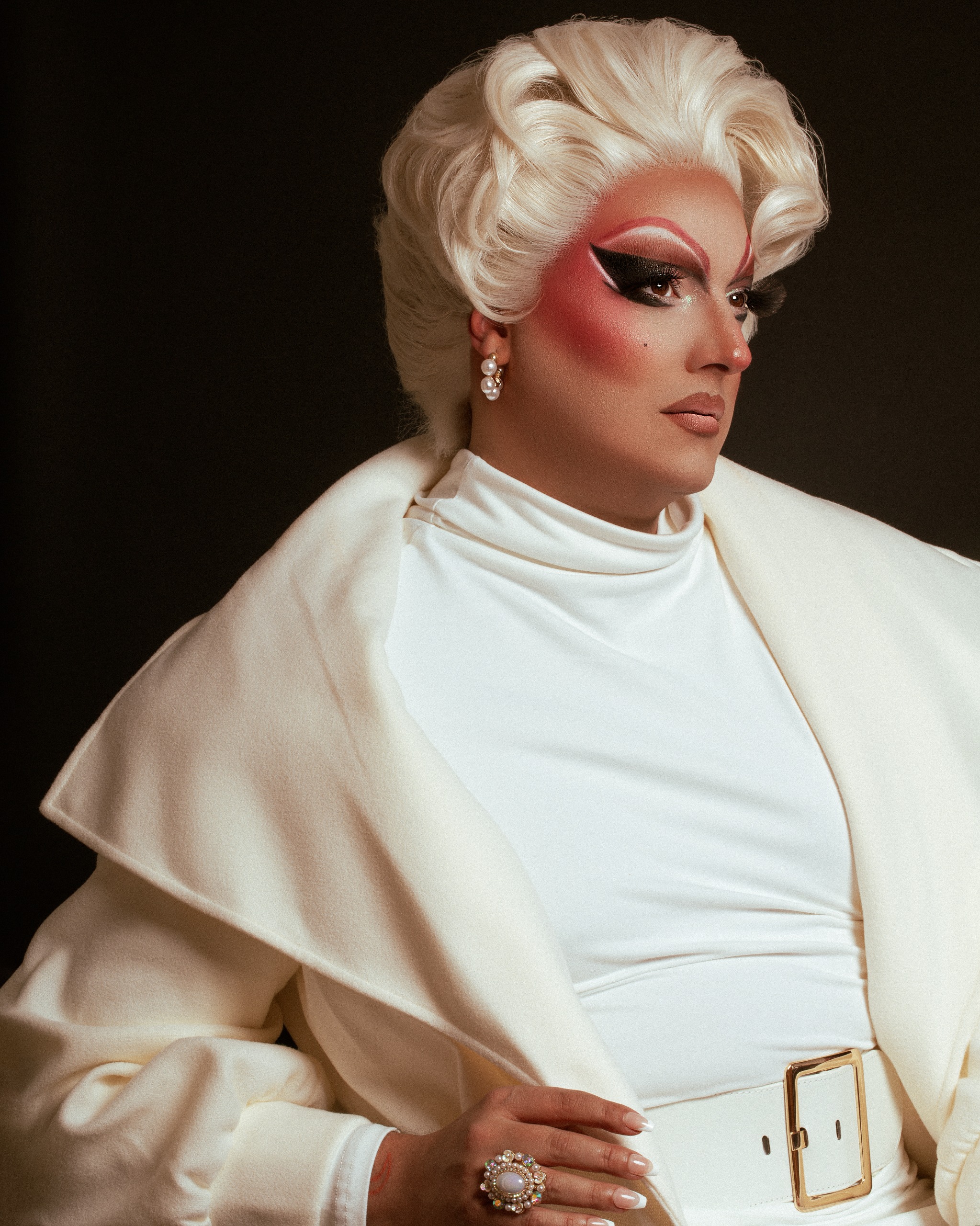 La Caneli travesti